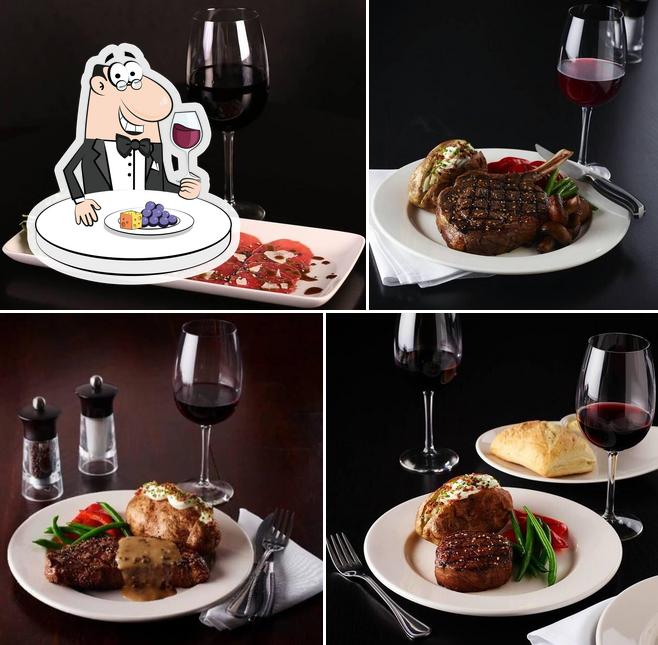 Best restaurants with outdoor seating in Oakville, winter 2024 Restaurant Guru