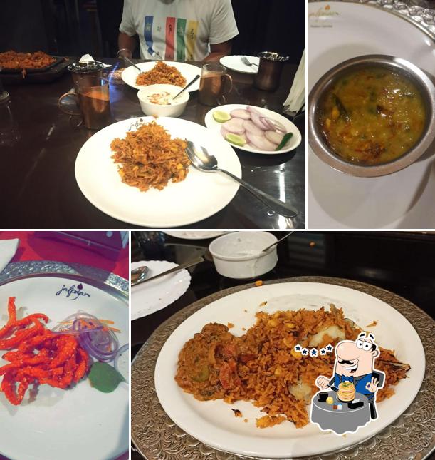 Food at Jalpaan