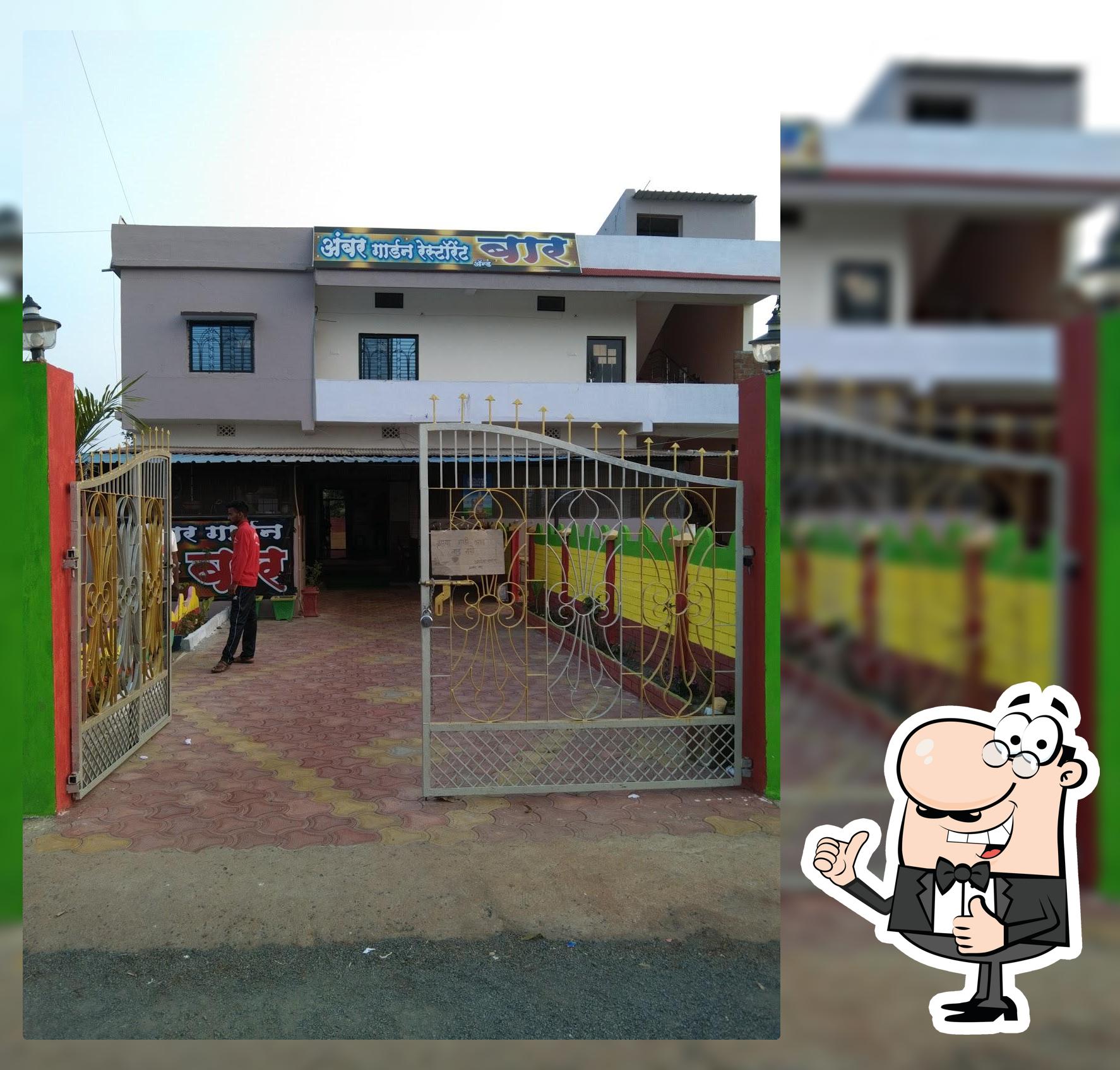 Bar and restaurant