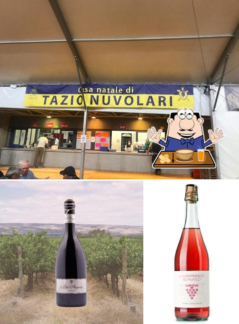 Questa è la foto che raffigura la cibo e esterno di Cantine Giubertoni - Wine Shop Castel D'Ario