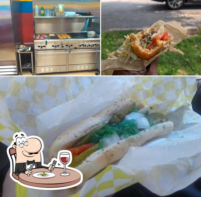 Dale's Burger Shack in Carbondale Restaurant menu and reviews