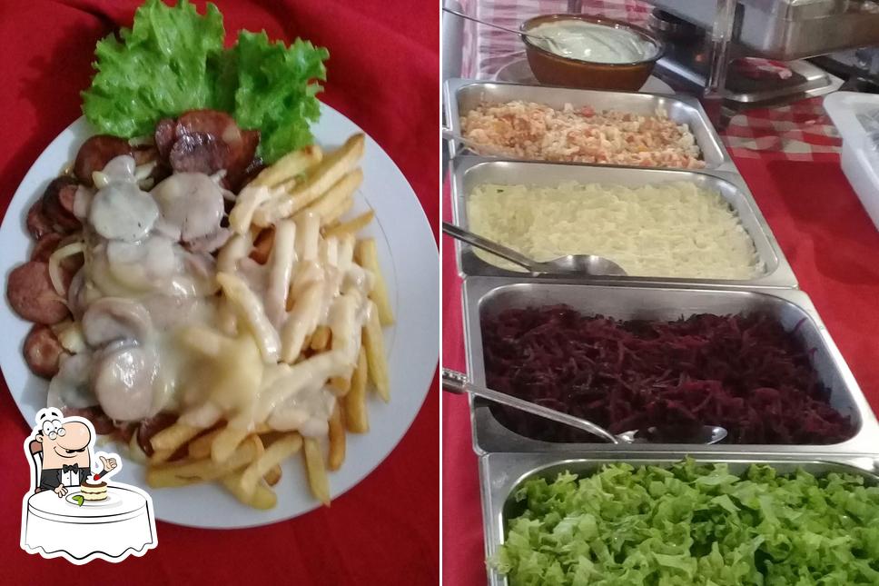 Estação Família Bar e Restaurante serve uma seleção de pratos doces