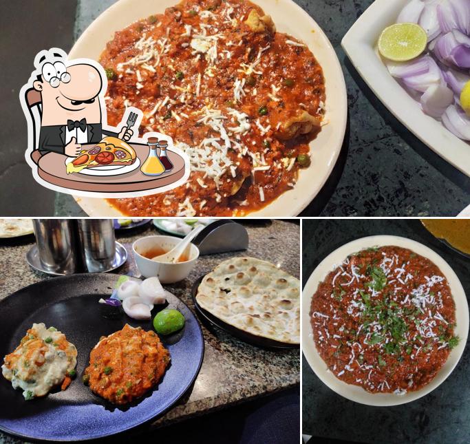 Pick pizza at Hotel Jai Garden