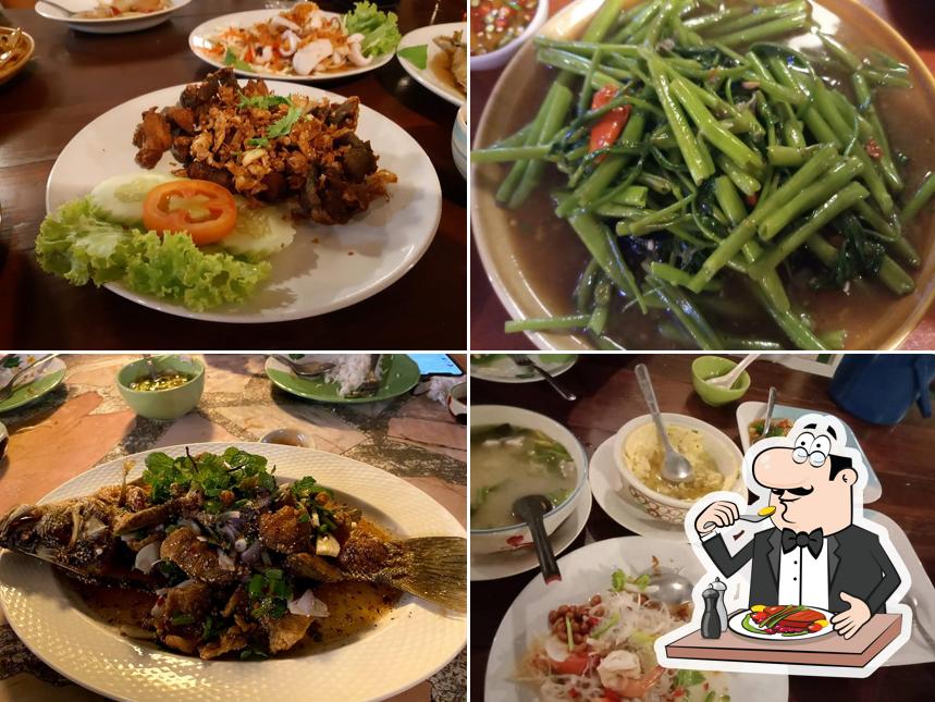 ครัวชายนา restaurant, Nong Kae Restaurant reviews