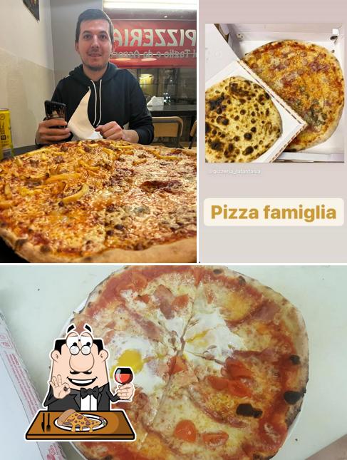 Essayez des pizzas à Pizzeria La Fantasia