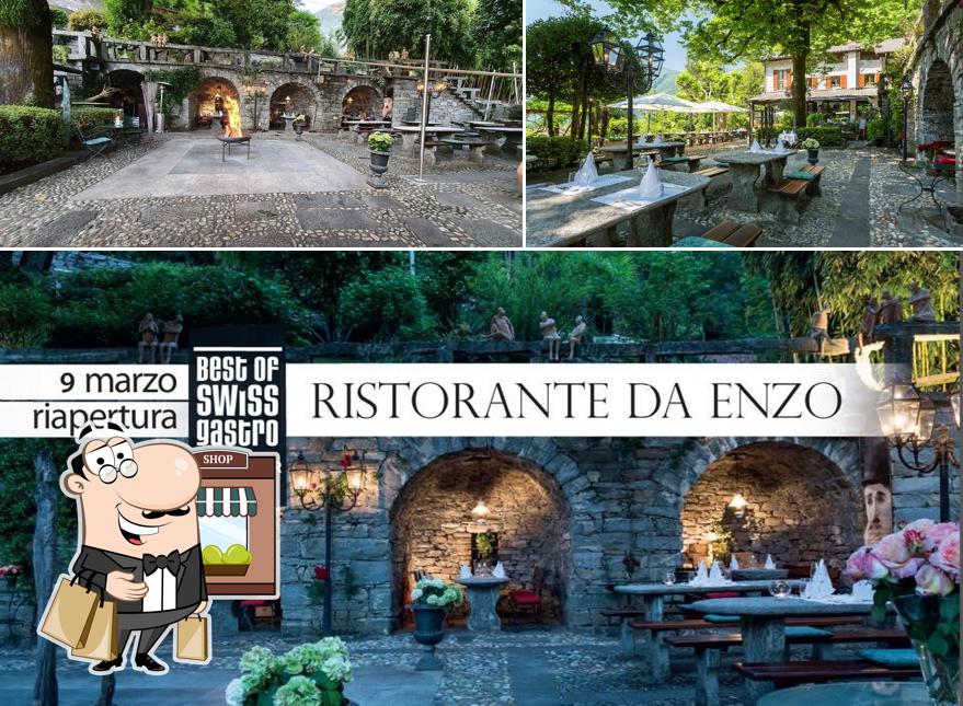 Curiosa tra la parte esterna di Ristorante Da Enzo