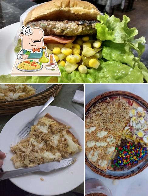 Comida em Pizzaria e Pastelaria d'aTia