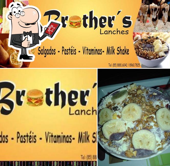 Look at the photo of Brothers Lanches