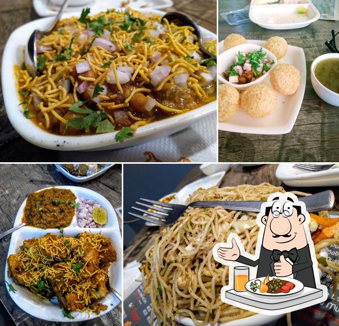 Food at Go ChaatiZ