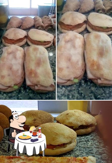 Prova un hamburger a Non Solo Pizza Prova un hamburger a Non Solo Pizza