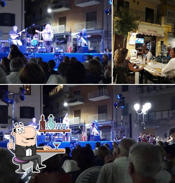 Dai un'occhiata agli interni di Bar Calypso