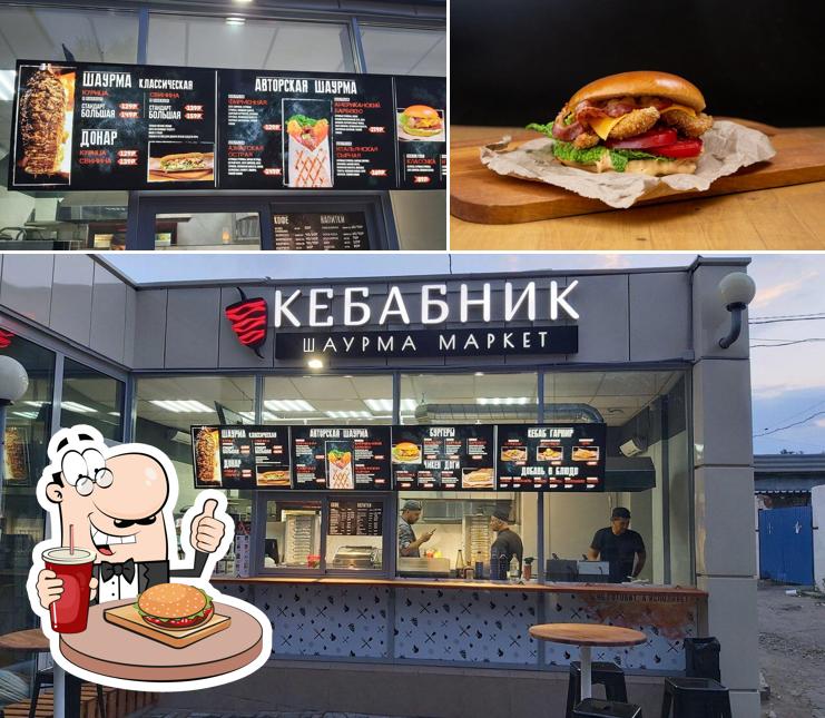 Order a burger at Kebabnik