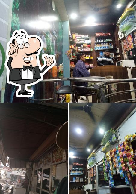 The interior of Rakesh Fast Food (Toast)