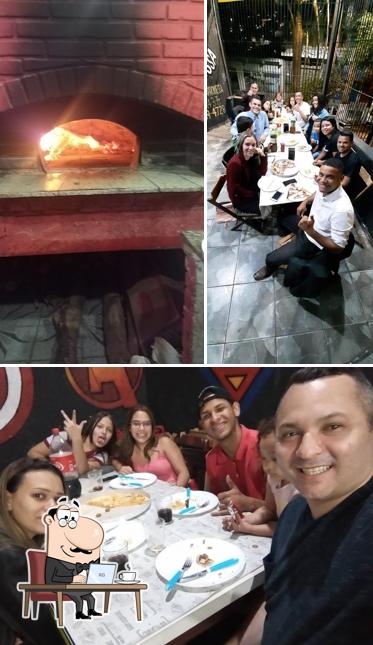 O interior do Pizzaria Sabores de São Paulo