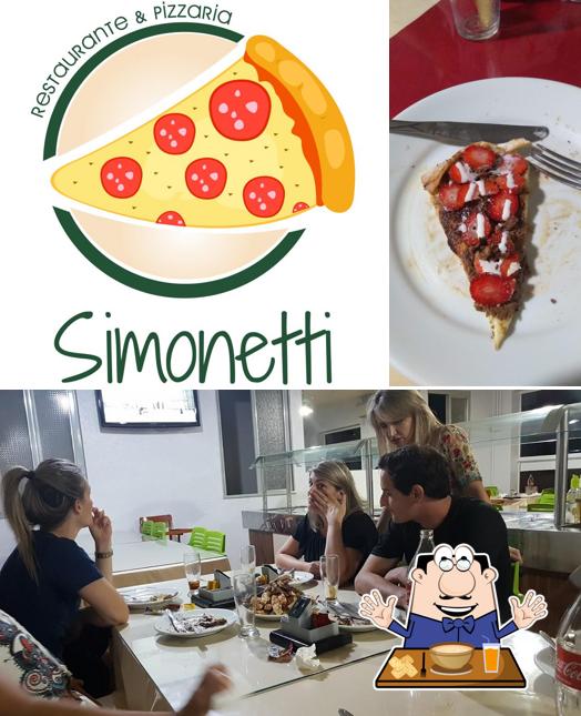 Блюда в "Restaurante & Pizzaria Simonetti"