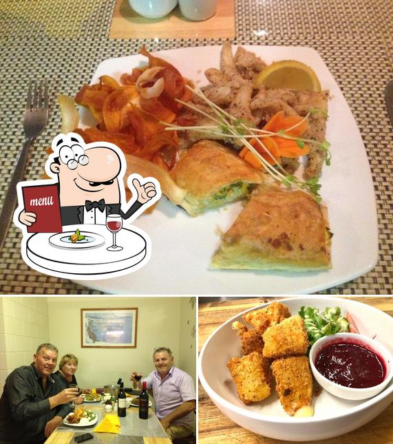 Saunders Beach Bistro and Pizzeria in Townsville Restaurant menu and reviews