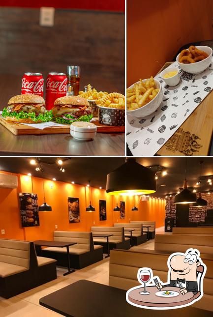 A imagem da comida e interior no La Brasa Burguer