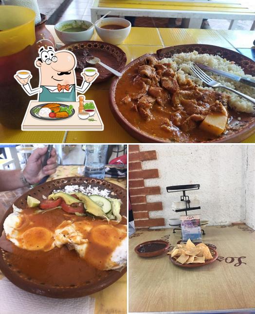 Meals at Los Platos Rotos