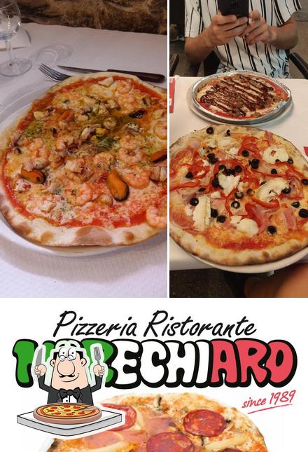 Elige una pizza en Pizzeria Ristorante Marechiaro