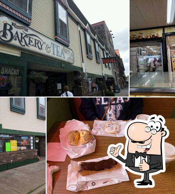 Mackinaw Bakery in Mackinaw City Restaurant reviews