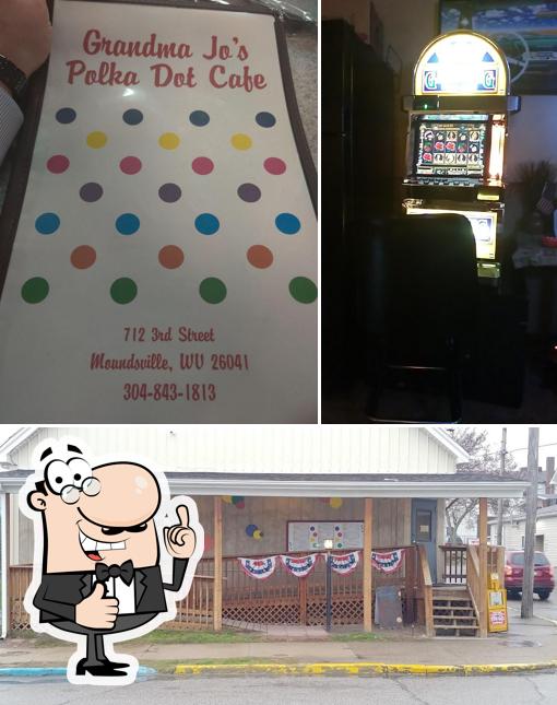 Grandma Jo's Polkadot Cafe in Moundsville Restaurant menu and reviews