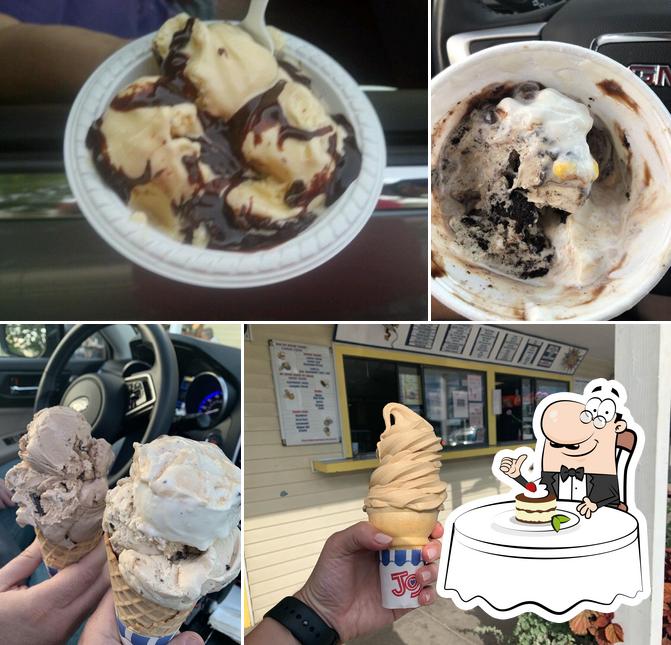 Helger's Ice Cream Shoppe in Tiverton - Restaurant menu and reviews