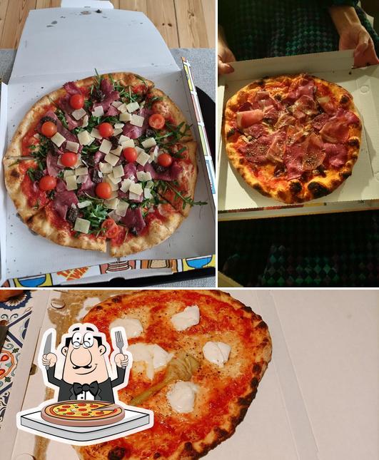 Prenez des pizzas à Della Nonna Italiensk Pizzaria