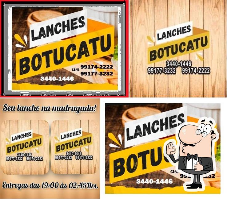 Here's a pic of Lanches Botucatu