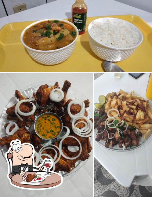 Prove refeições de carne no RV caldos