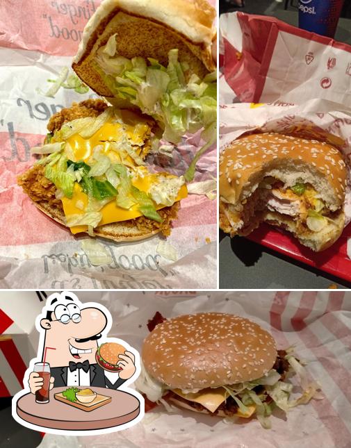 Prenditi un hamburger a KFC Padova - Stazione