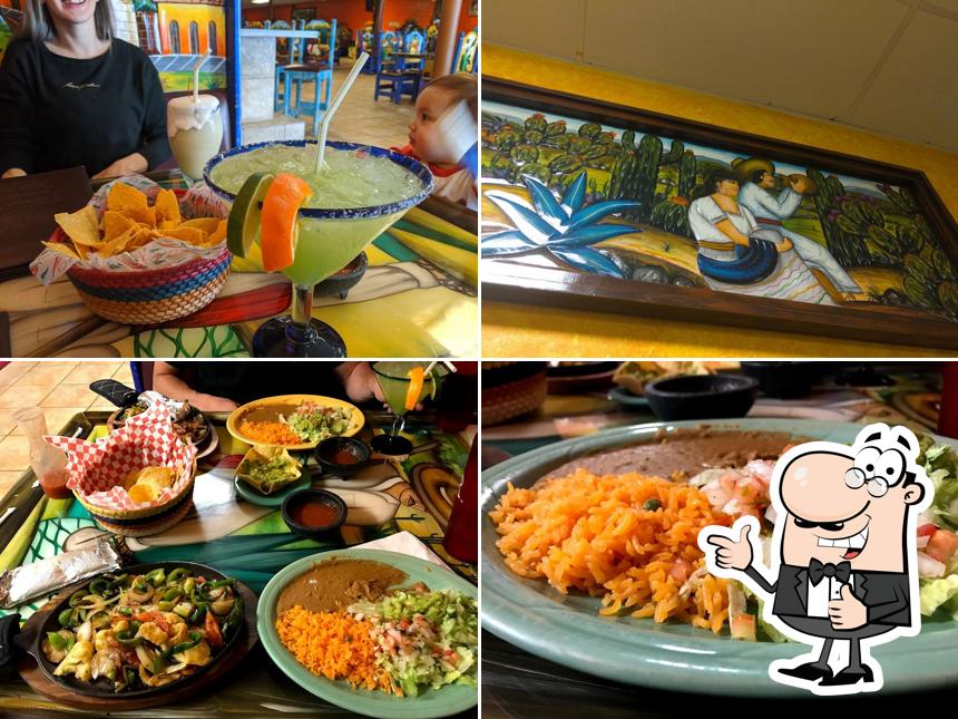 Tequilas Mexican Grill in Burlington Restaurant menu and reviews