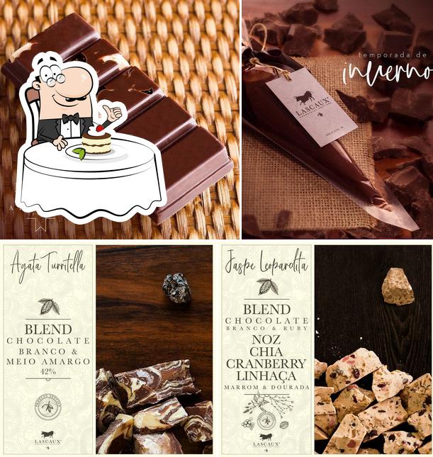 Lascaux Chocolates Rústicos serve uma variedade de sobremesas