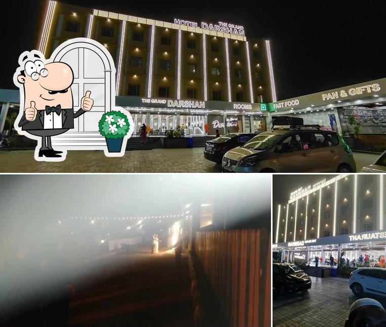 The exterior of Banaas Hotel