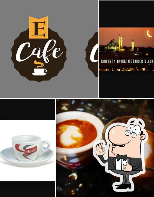 Взгляните на фото кафе "e Caffe"