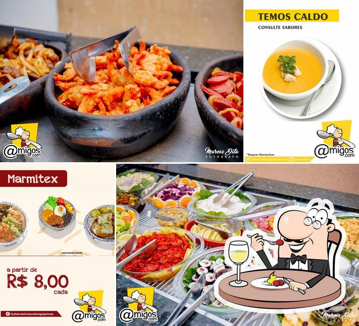 Comida em Restaurante Amigos.com