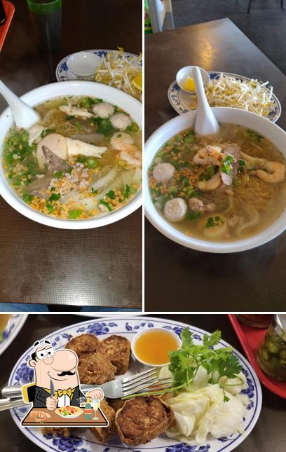 Food at New Trieu Chau Restaurant