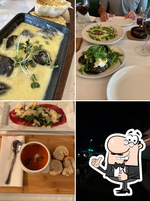 the-hussar-grill-mouille-point-restaurant-cape-town-new-cumberland