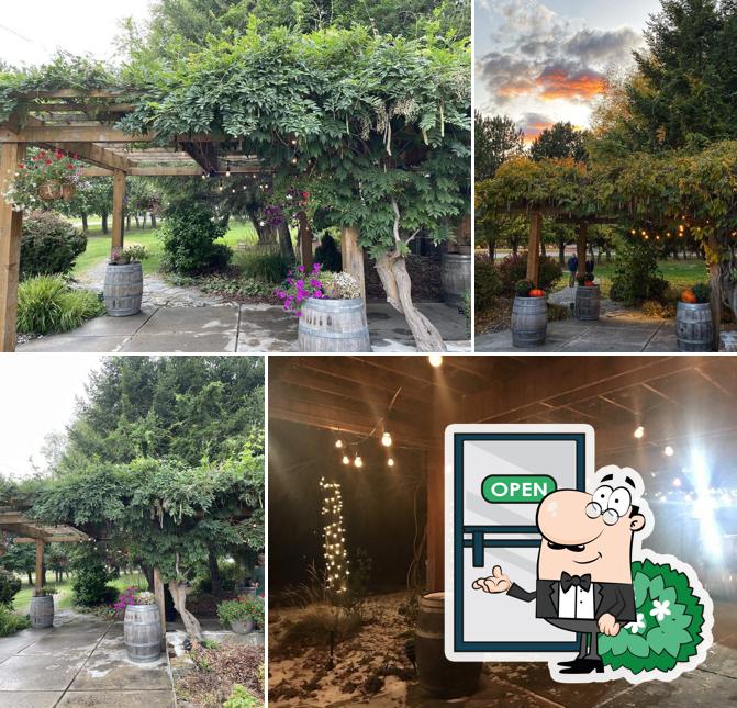Wapato Point Cellars in Manson Restaurant menu and reviews