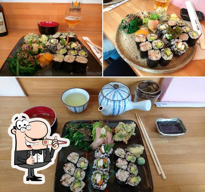 Les sushi sont disponibles à Motchiya