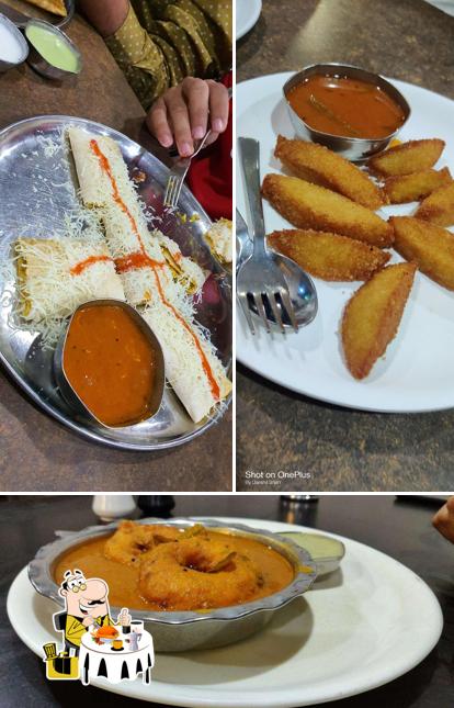 Food at Shri Guruprasad Restaurant