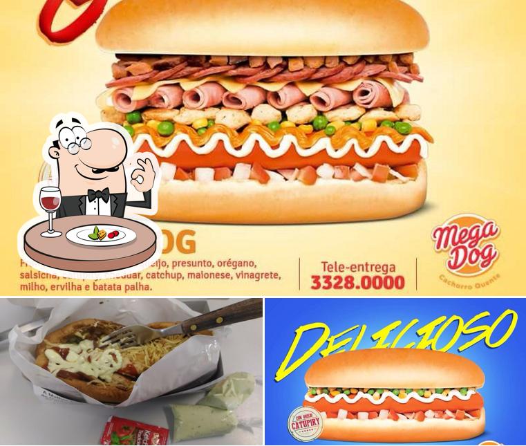 Comida em MEGA DOG