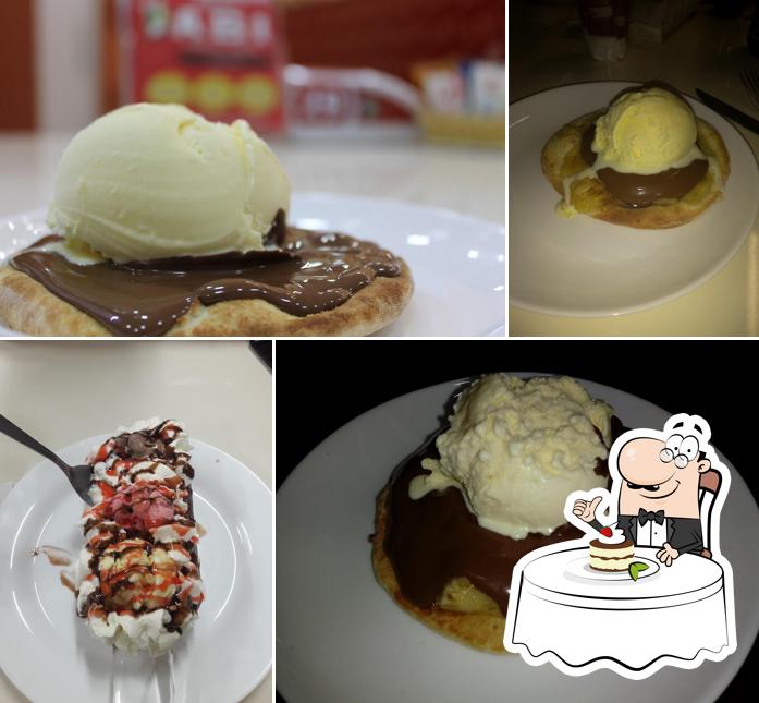 Esfiharia Abi (poá) serve uma gama de pratos doces