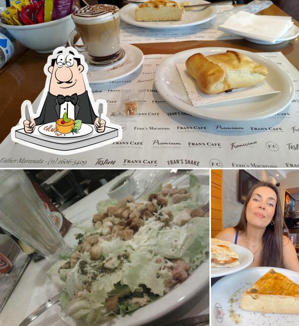 Comida em Fran's Café - Anália Franco