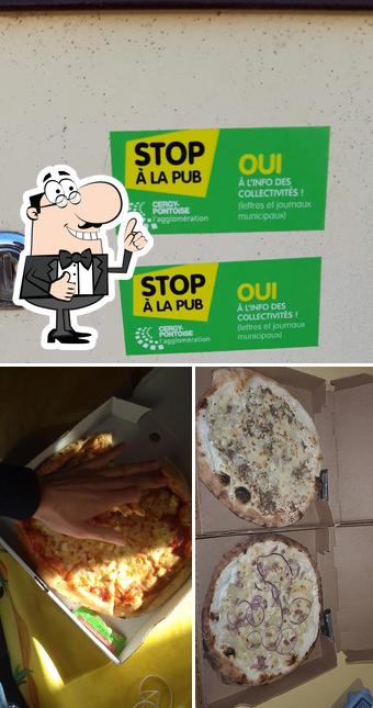 Regarder cette photo de Rapido Pizza