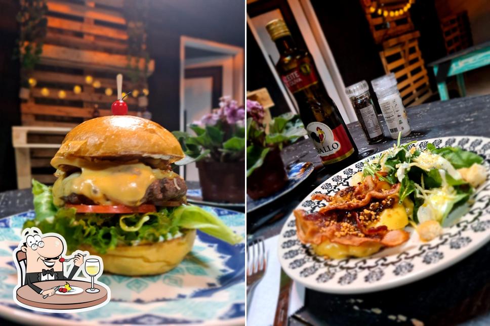 Samuka's street food