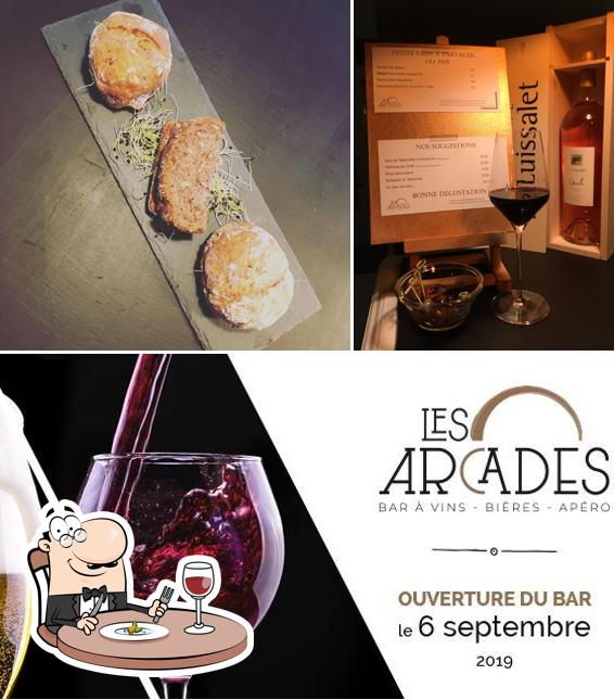 Platti al Les Arcades - Bar à Vins et Bières