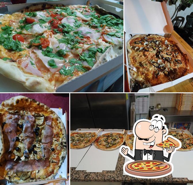 Get pizza at Pizzamania