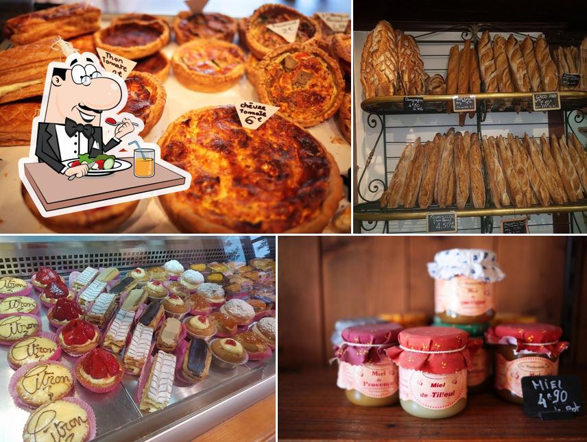 Nourriture à Boulangerie Au Feu De Bois