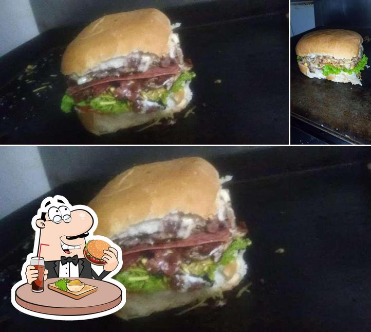 Mega Lanches