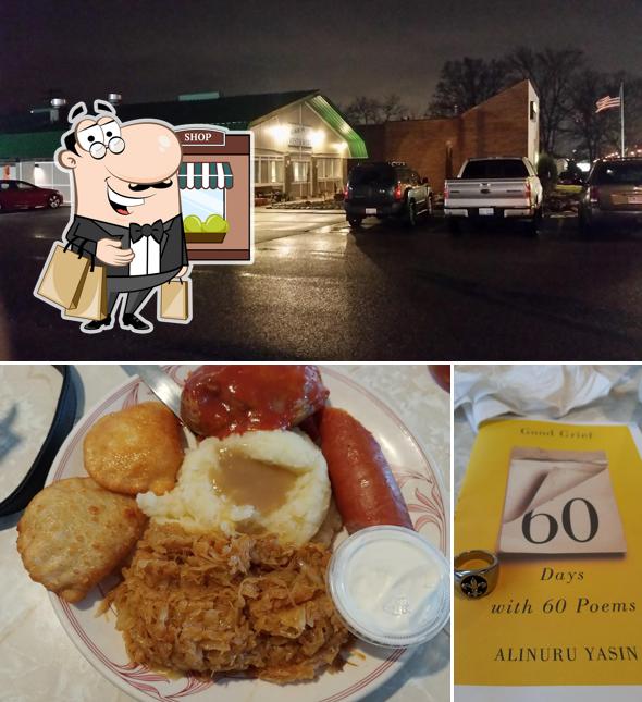 Lukich's Family Dining in Troy Restaurant menu and reviews